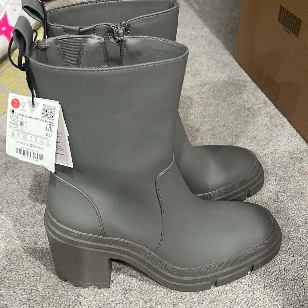 Zara boots for sale